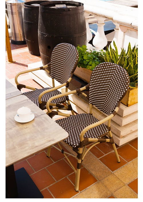 室外阳台小藤椅 打造理想户外休闲空间的三件套藤艺家具
